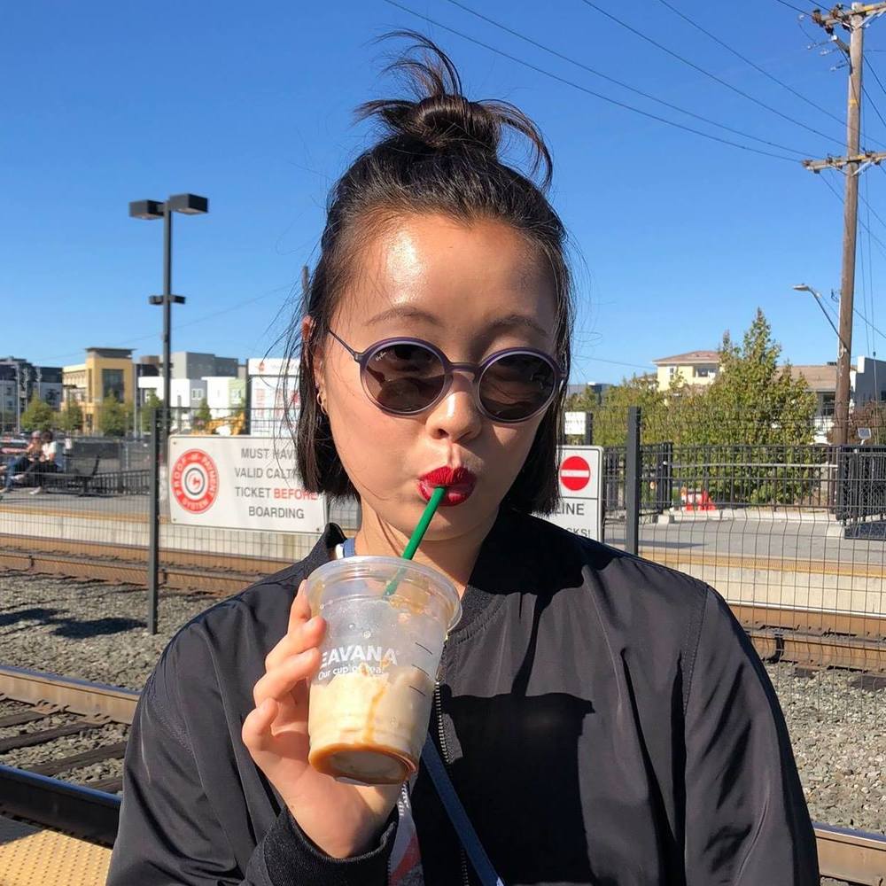 Meet your Posher, Caroline